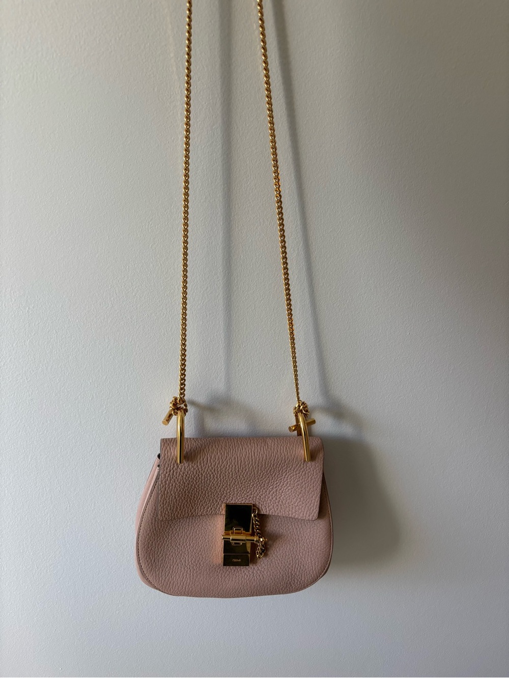 Chloé Blush Pink Pebbled Leather Crossbody with Gold Chain